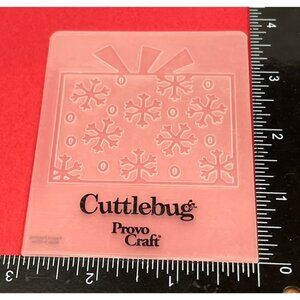 Cuttlebug Provo Craft Embossing Folder Snowflake Gift Design